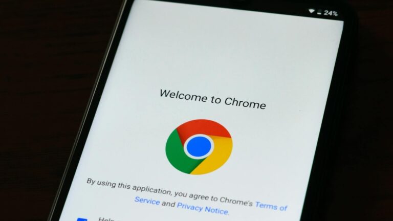 Google brings iPhone-style swipe animations to Android browsers: Here’s how to turn them on