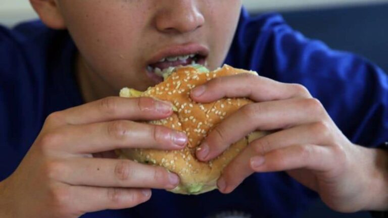 How soda, noodles and other ultra-processed foods can increase risk of lung cancer – Firstpost